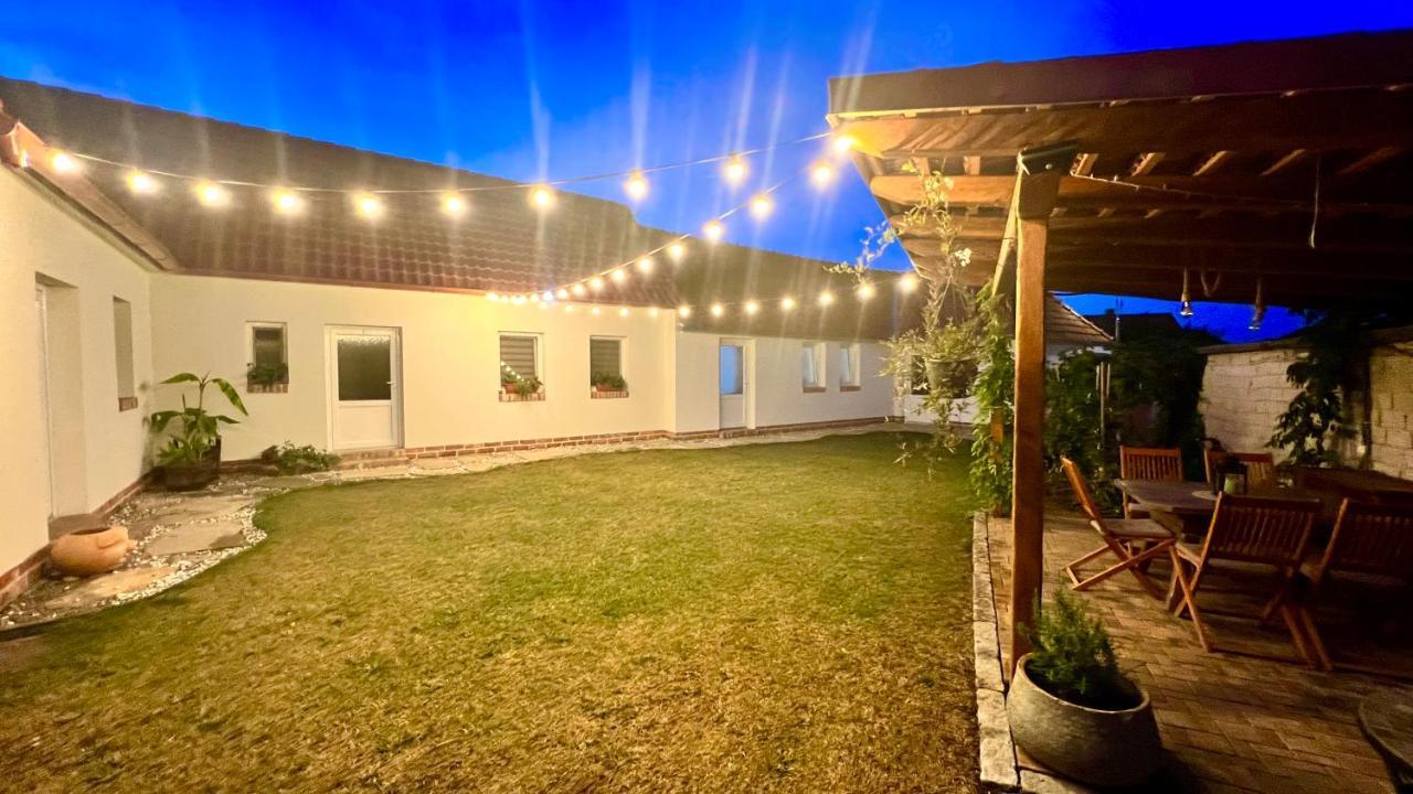 Apartmany Ellie Znojmo Extérieur photo